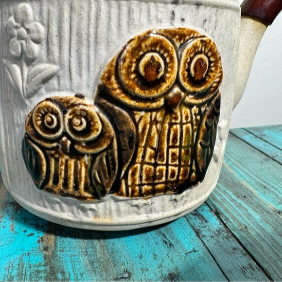 Rare Vintage Owl Teapot Stoneware w/Rattan Handle Wooden Lid - Picture 3 of 11